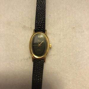 Petite Ladies Timex, Leather Band & Gold Tone Case